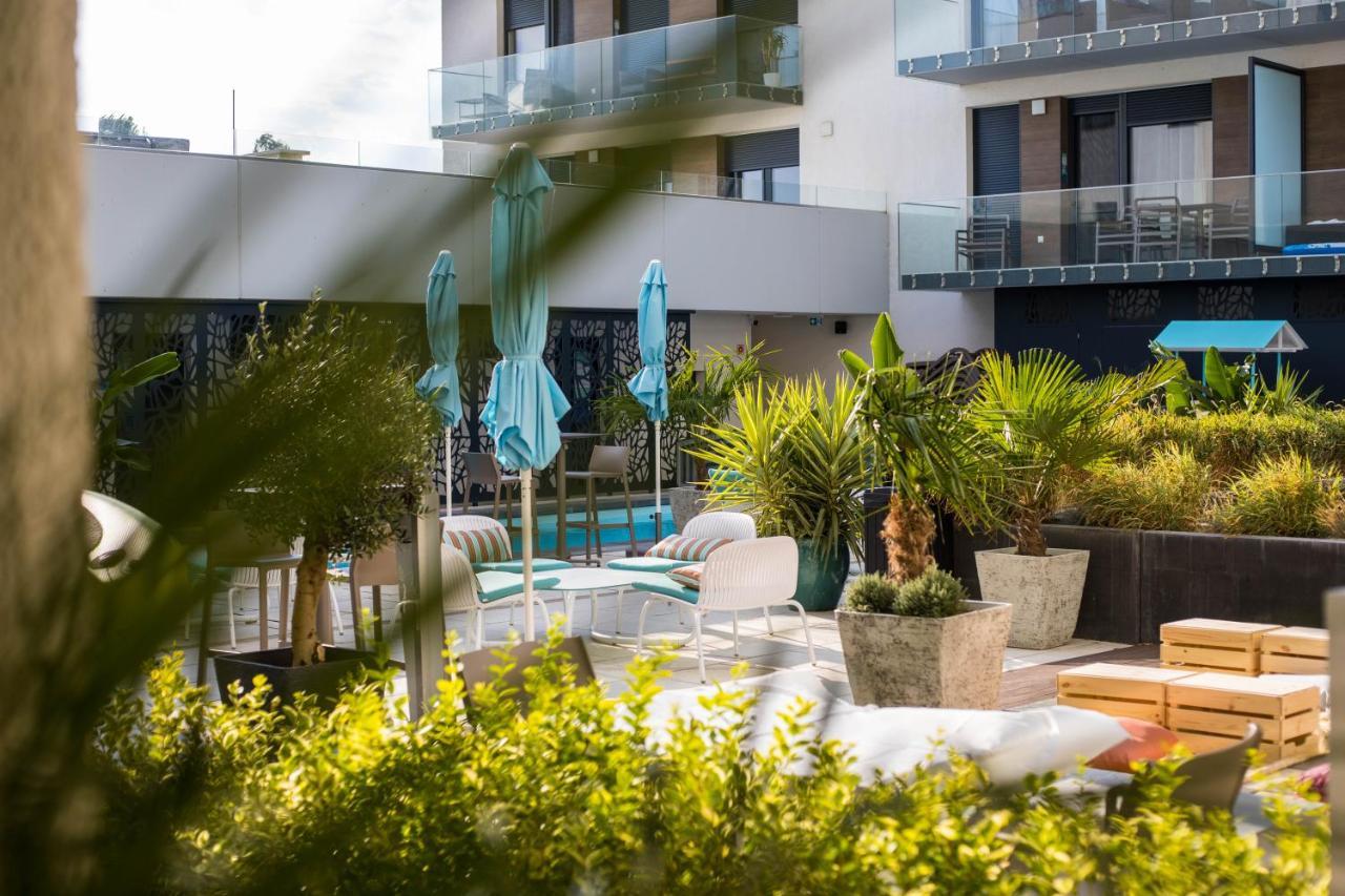 Sunset Resort - Lakeside Boutique Apartments Fonyod Bagian luar foto
