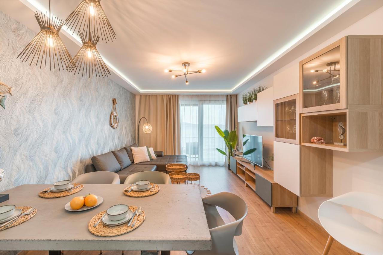 Sunset Resort - Lakeside Boutique Apartments Fonyod Ruang foto
